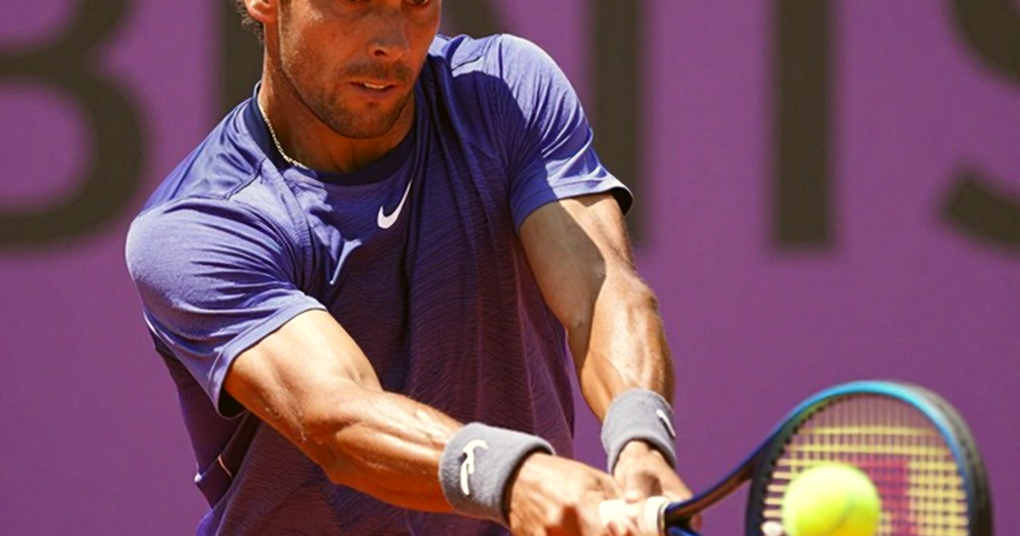 Djokovic ngược dòng trước Zverev ở Bắc Kinh: chuỗi 32 trận và giới hạn của một kỷ lục Djokovic ngược dòng trước Zverev ở Bắc Kinh: chuỗi 32 trận và giới hạn của một kỷ lục