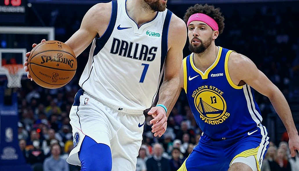D'Angelo Russell, Hapoel Tel Aviv, and the Loose Equation Hanging Between Two Basketball Worlds D'Angelo Russell, Hapoel Tel Aviv, and the Loose Equation Hanging Between Two Basketball Worlds