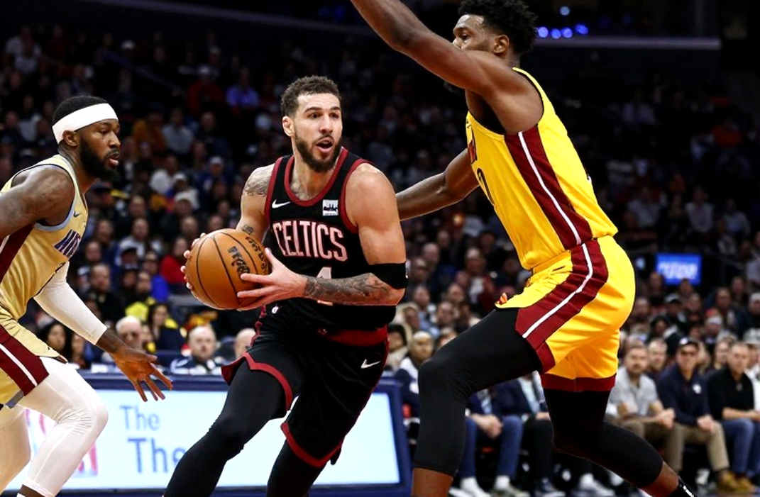 Kỳ chuyển nhượng NBA: Đọc cấu trúc hợp đồng, đừng đọc tin đồn Kỳ chuyển nhượng NBA: Đọc cấu trúc hợp đồng, đừng đọc tin đồn