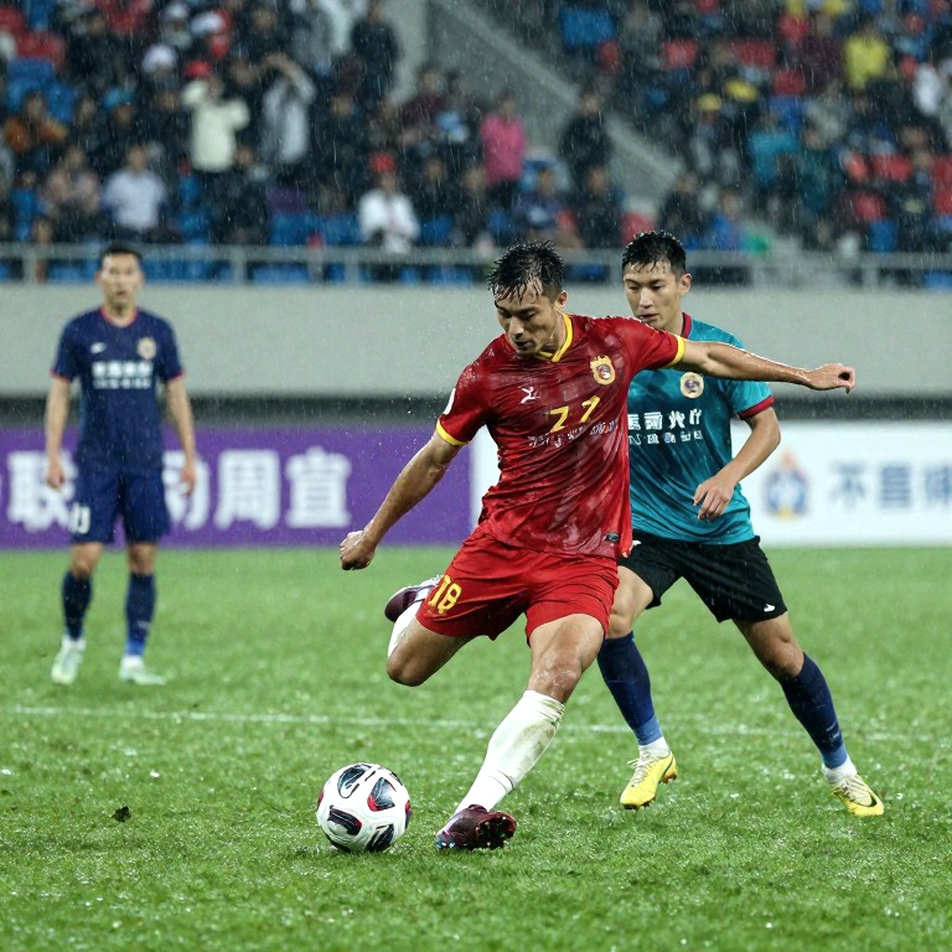 Chuyển nhượng V.League: Tin đồn nói to, hợp đồng nói thật Chuyển nhượng V.League: Tin đồn nói to, hợp đồng nói thật