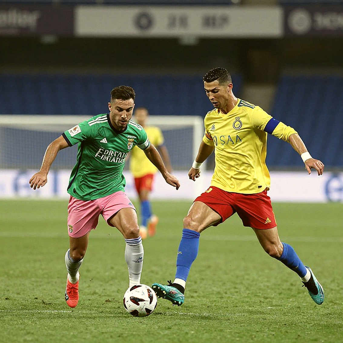 Kỳ chuyển nhượng V.League: Quỹ lương và hạn ngạch mới là câu chuyện thật Kỳ chuyển nhượng V.League: Quỹ lương và hạn ngạch mới là câu chuyện thật