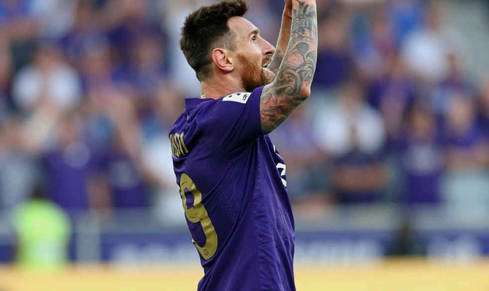 Saka rời sân ở phút thứ 10, Eze lập công ngay sau đó: bài kiểm tra độ sâu đội hình của Arsenal