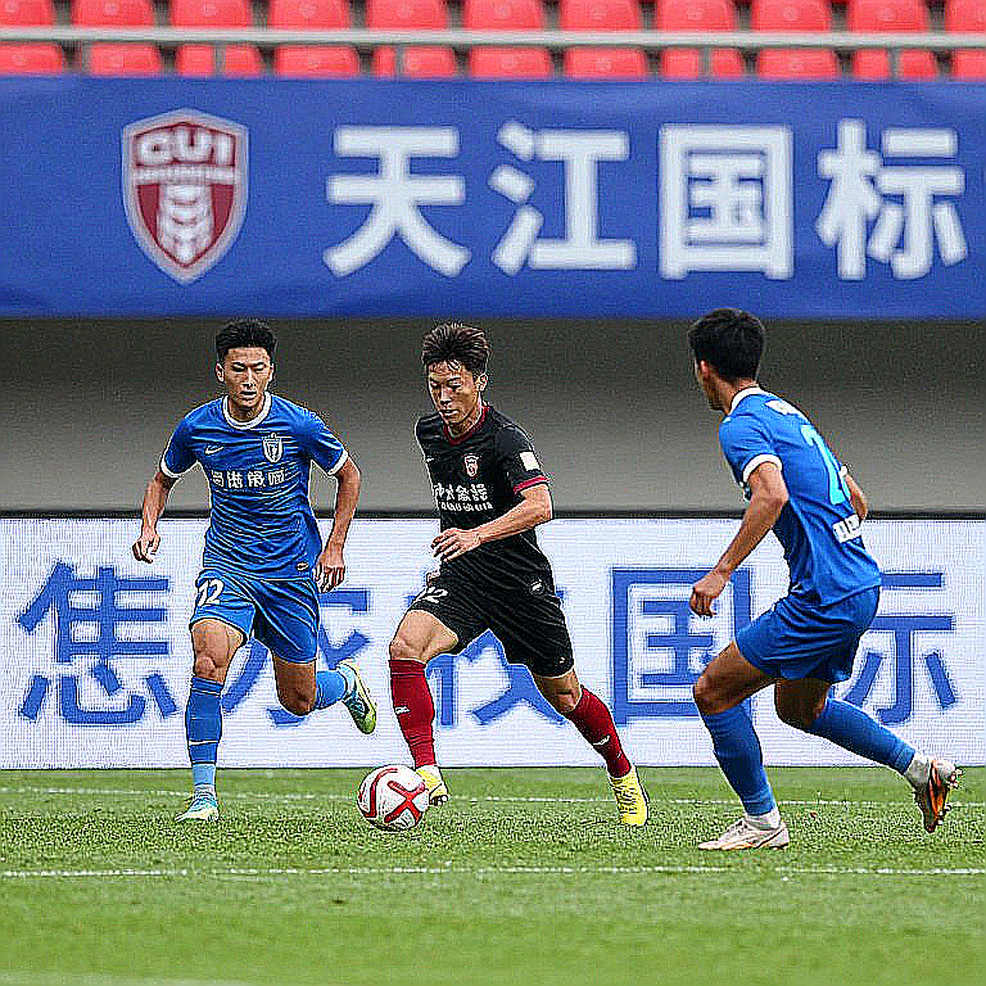 Viettel tại Bandung: Hai kịch bản của Popov và áp lực dồn về phía Persib