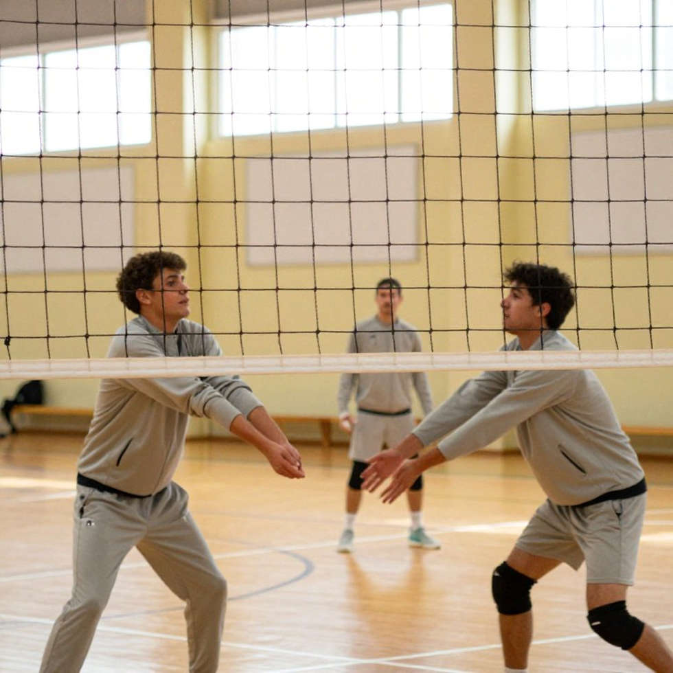 Tuyển bóng chuyền nữ Việt Nam trước Asiad 20: Ba chuyền ngoài, một nền móng rạn nứt và canh bạc không thể lùi