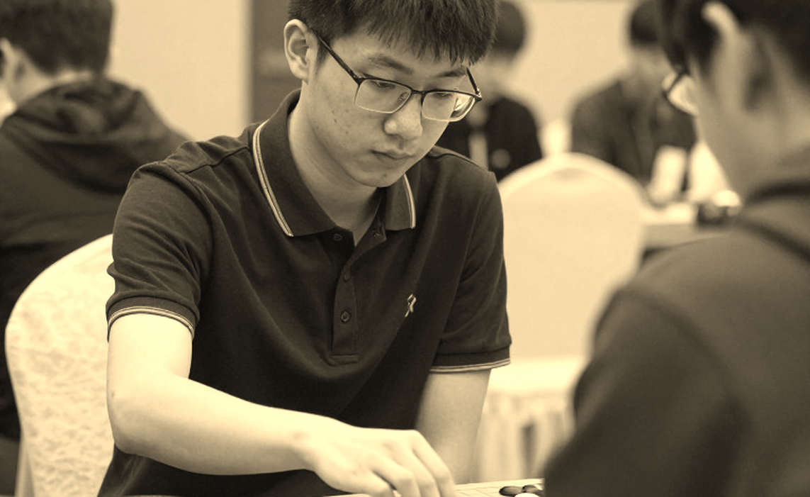 Chín chiều đọc một giải esports: Khi bảng điểm nói dối và dữ liệu mới là người kể chuyện