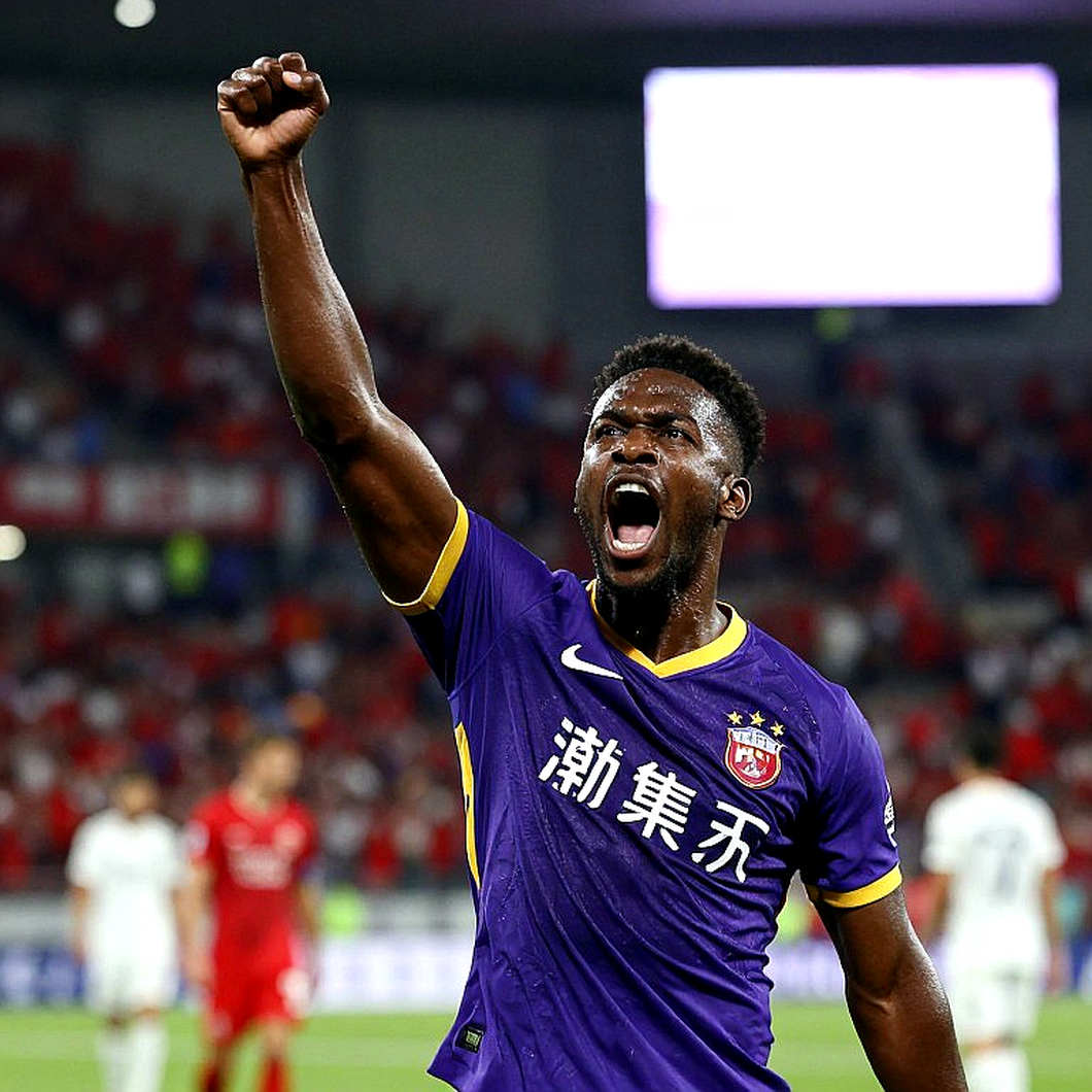 Anfield Không Còn Khán Giả: Khi 53.000 Người Im Lặng, Dữ Liệu Bắt Đầu Nói
